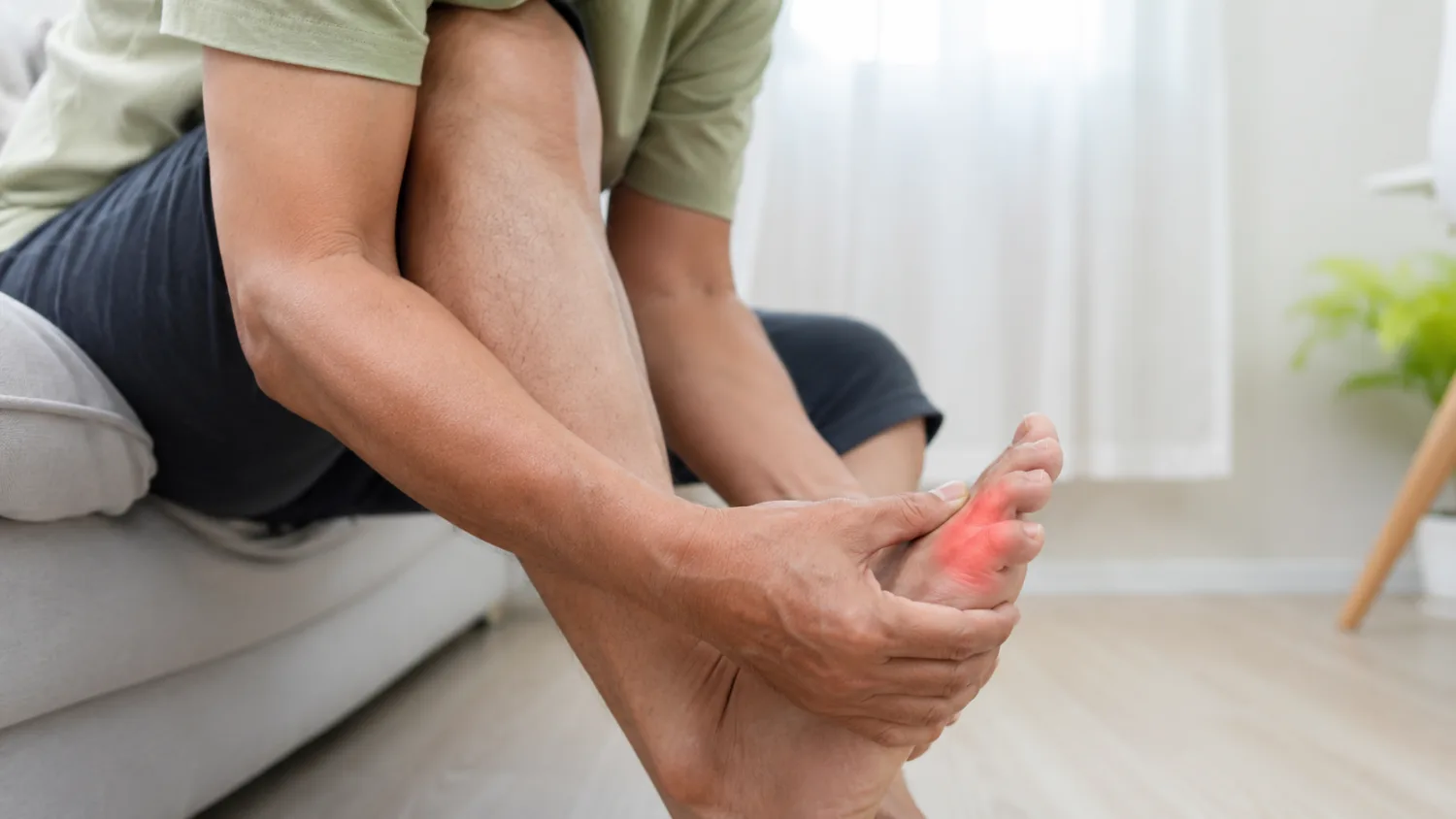 Gout: Symptoms, Causes, Treatment and When to See a GP